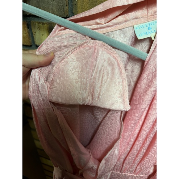 Vintage Gilligan O'Malley Pink Floral Jacquard Wrap Robe Smocked Sleeve - Picture 4 of 4
